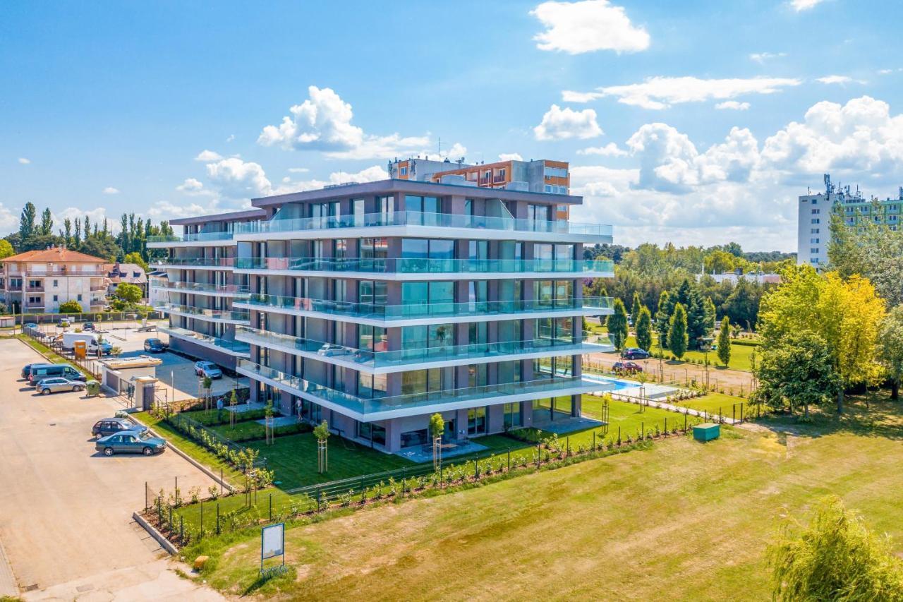 Myflat Coral Beach Apartment Siofok Luaran gambar