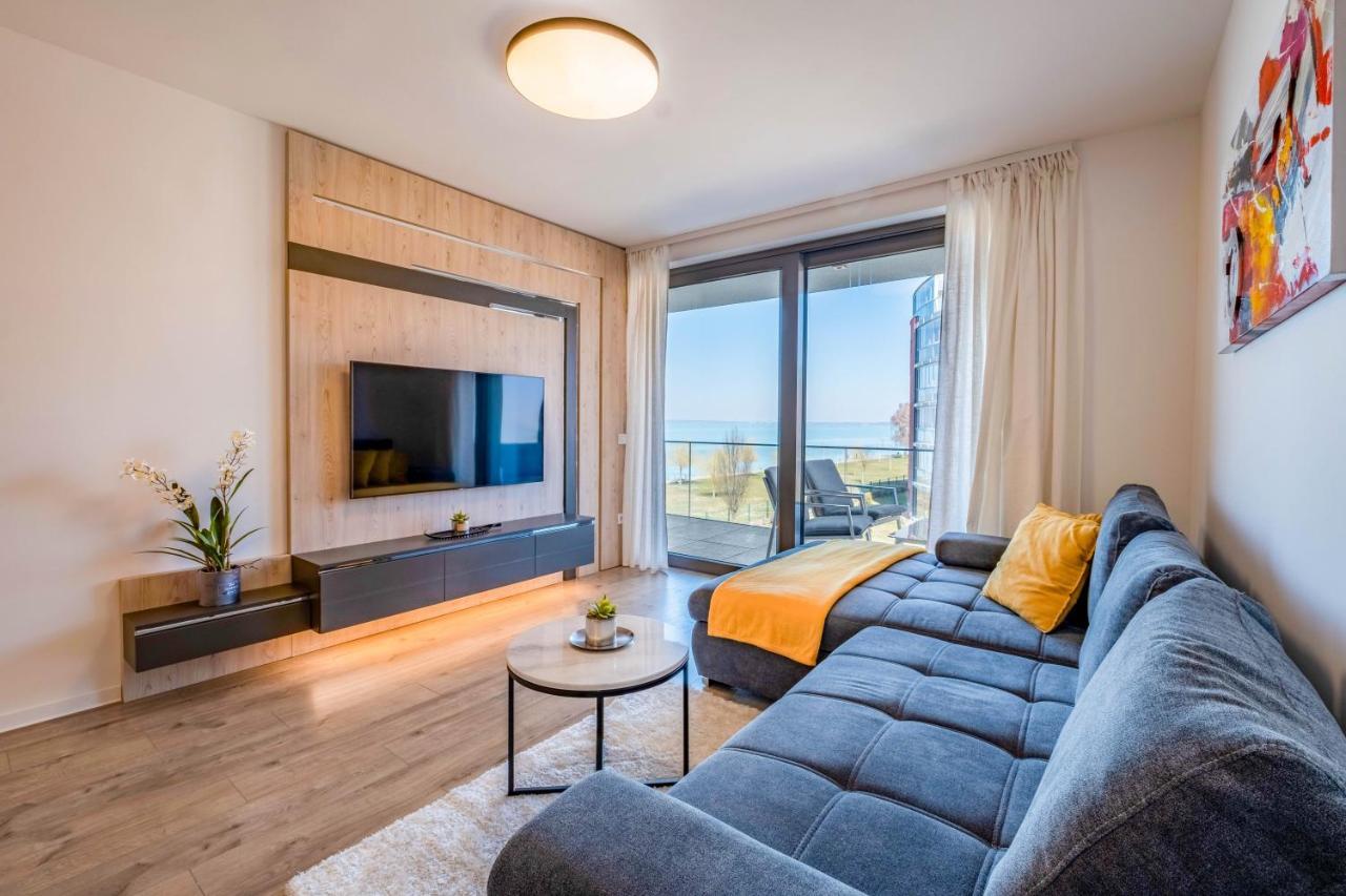 Myflat Coral Beach Apartment Siofok Luaran gambar